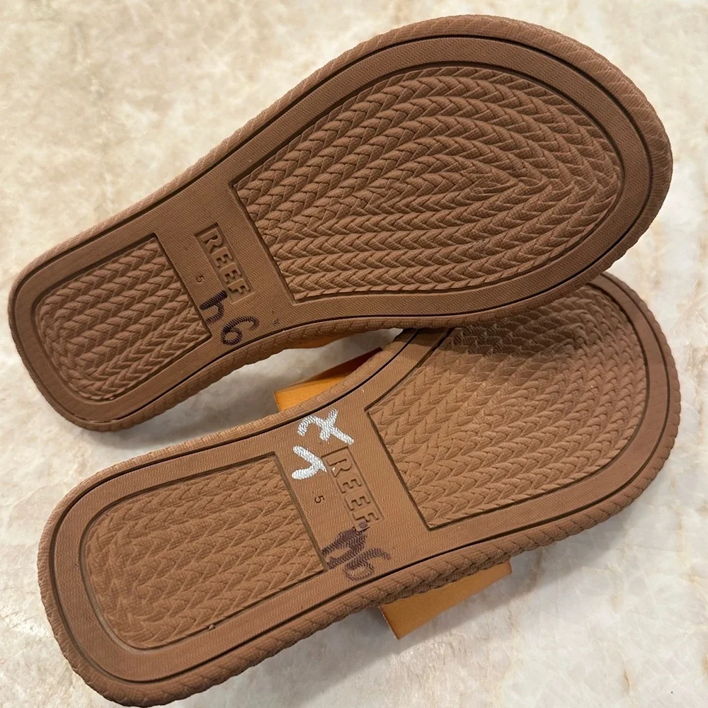Reef Cushion Bounce Sol Sandal - NWOT - Size 5 - Picture 4 of 4